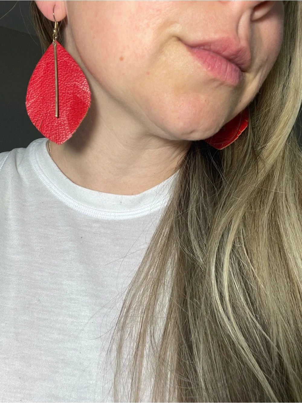 Boho Chic Vegan Leather Feather Leaf Drop Earrings with Gold Accent